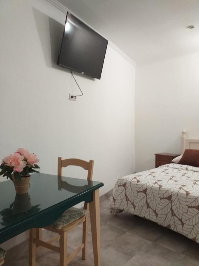 Malaga Ensuites City Centre Exterior photo